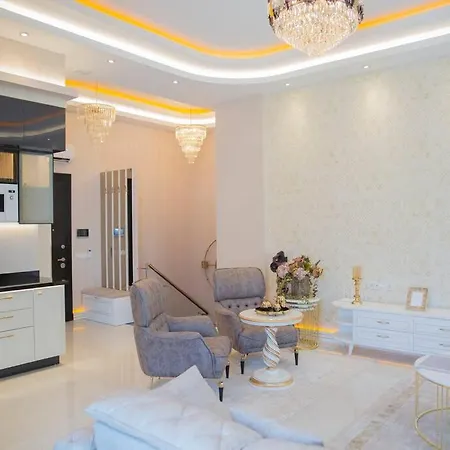 Yekta Trade Center Duplex * ألانيا
